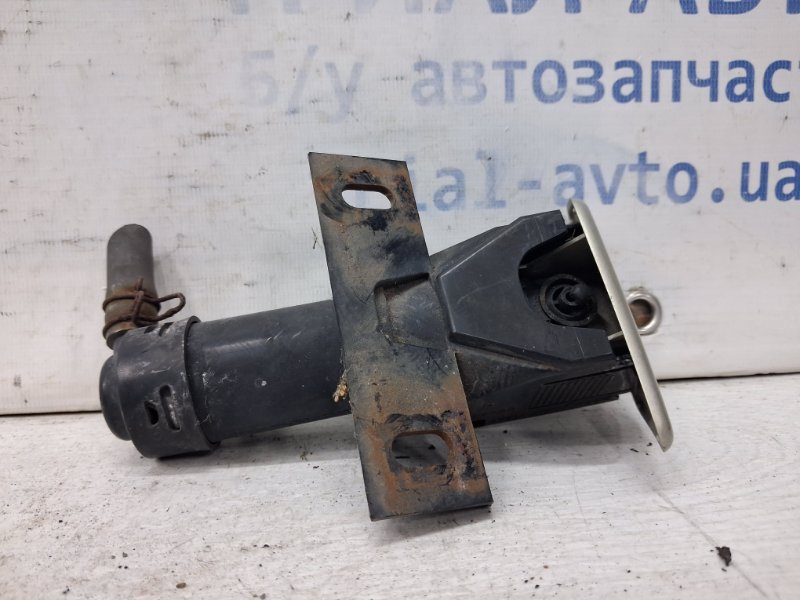 Омыватель фары правый Prado 2002-2009 J120 4.0 1GR-FE