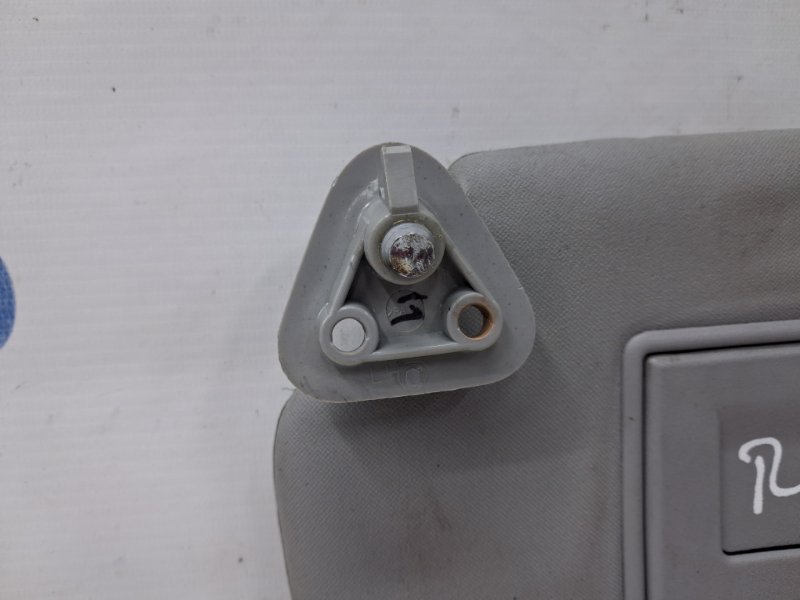 Козырек солнцезащитный левый Tucson 2004-2009 JM 2.0 diesel D4EA Козырек солнцезащитный левый Tucson 2004-2009 JM 2.0 diesel D4EA