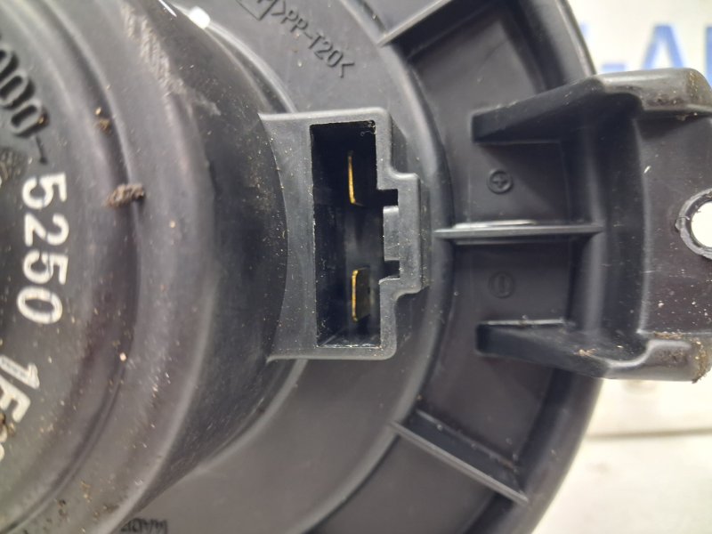 Моторчик печки Prado 2002-2009 J120 4.0 1GR-FE