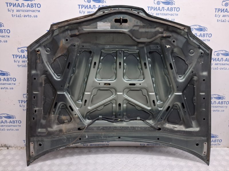 Капот Outlander 2003-2006 cu 2.4 бензин 4G69