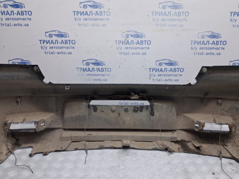 Бампер задний Outlander 2003-2006 cu 2.4 бензин 4G69