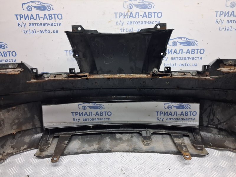 Бампер передний Outlander 2003-2006 cu 2.4 бензин 4G69