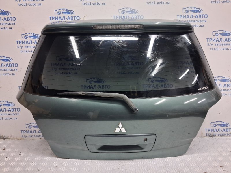 Крышка багажника Рестайлинг Mitsubishi Outlander 2003-2006 cu 2.4 бензин 4G69 5801A052 Б/У