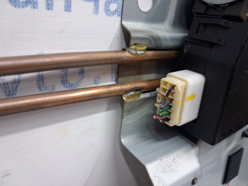 Люк в сборе Outlander 2003-2006 cu 2.4 бензин 4G69