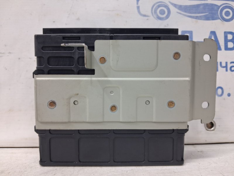 Блок управления двигателем Outlander 2003-2006 cu 2.4 бензин 4G69