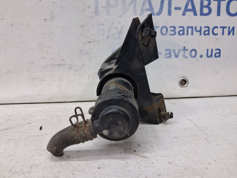 Омыватель фары левый Mitsubishi Outlander cu 2.4 бензин 4G69