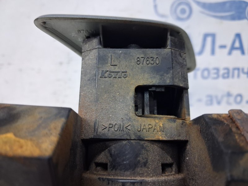 Омыватель фары левый Outlander 2003-2006 cu 2.4 бензин 4G69