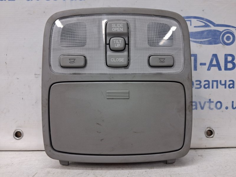 Запчасть плафон передний Hyundai Tucson 2004-2009 JM 2.0 diesel D4EA 928502EXXX Б/У Плафон передний Hyundai Tucson 2004-2009 JM 2.0 diesel D4EA 928502EXXX Б/У