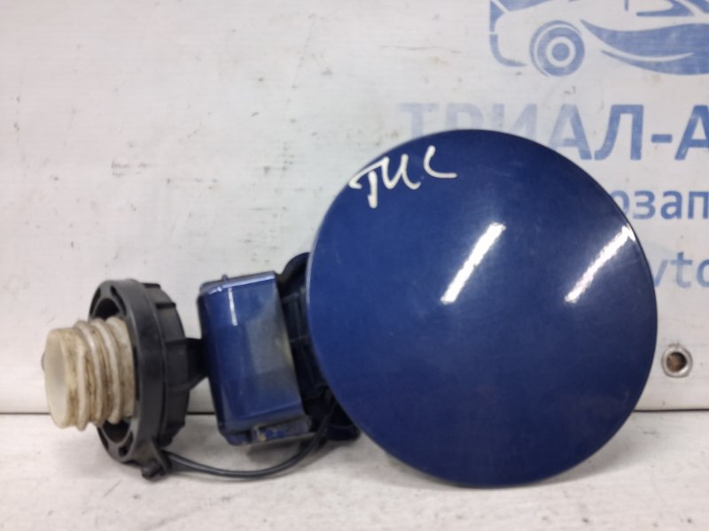 Запчасть лючок бака Hyundai Tucson 2004-2009 JM 2.0 diesel D4EA 695102E000 Б/У Лючок бака Hyundai Tucson 2004-2009 JM 2.0 diesel D4EA 695102E000 Б/У