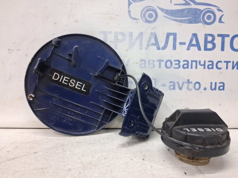 Лючок бака Tucson 2004-2009 JM 2.0 diesel D4EA Лючок бака Tucson 2004-2009 JM 2.0 diesel D4EA
