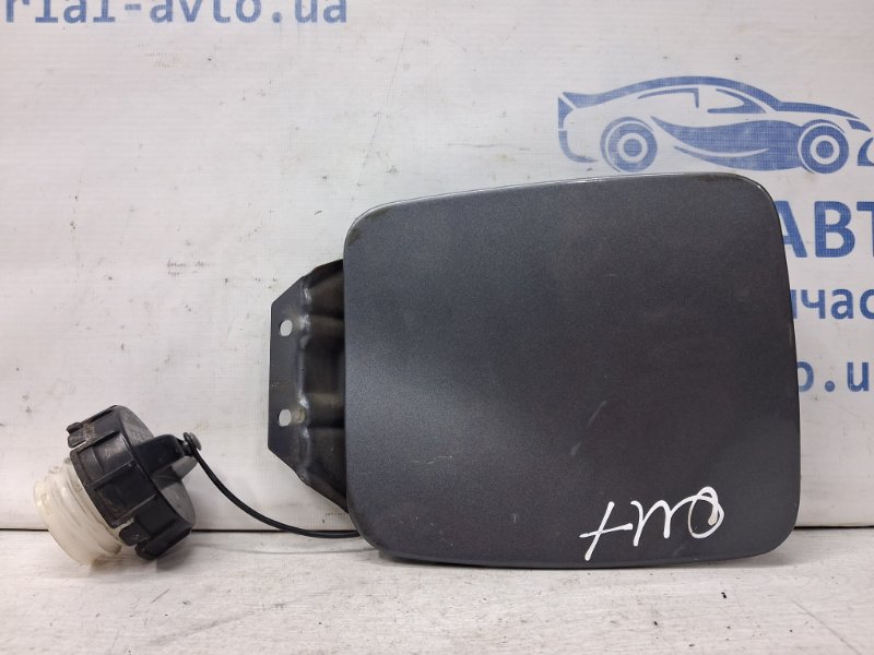 Запчасть лючок бака Mitsubishi Outlander 2003-2006 cu 2.4 бензин 4G69 MR954514 Б/У Лючок бака Mitsubishi Outlander 2003-2006 cu 2.4 бензин 4G69 MR954514 Б/У