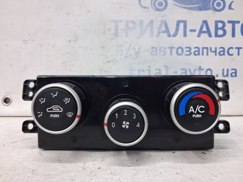 Запчасть блок управления кондиционером Hyundai Tucson 2004-2009 JM 2.0 diesel D4EA 972502EXXX Б/У Блок управления кондиционером Hyundai Tucson 2004-2009 JM 2.0 diesel D4EA 972502EXXX Б/У