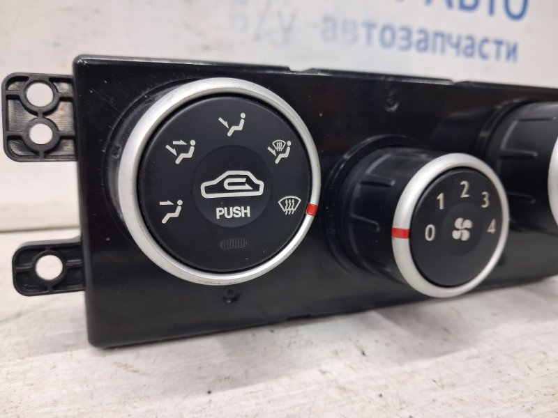 Блок управления кондиционером Tucson 2004-2009 JM 2.0 diesel D4EA Блок управления кондиционером Tucson 2004-2009 JM 2.0 diesel D4EA