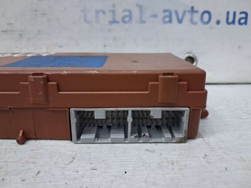 Блок комфорта Mitsubishi Outlander cu 2.4 бензин 4G69 Блок комфорта Mitsubishi Outlander cu 2.4 бензин 4G69