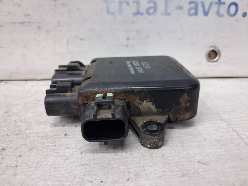 Блок управления вентиляторами Mitsubishi Outlander cu 2.4 бензин 4G69