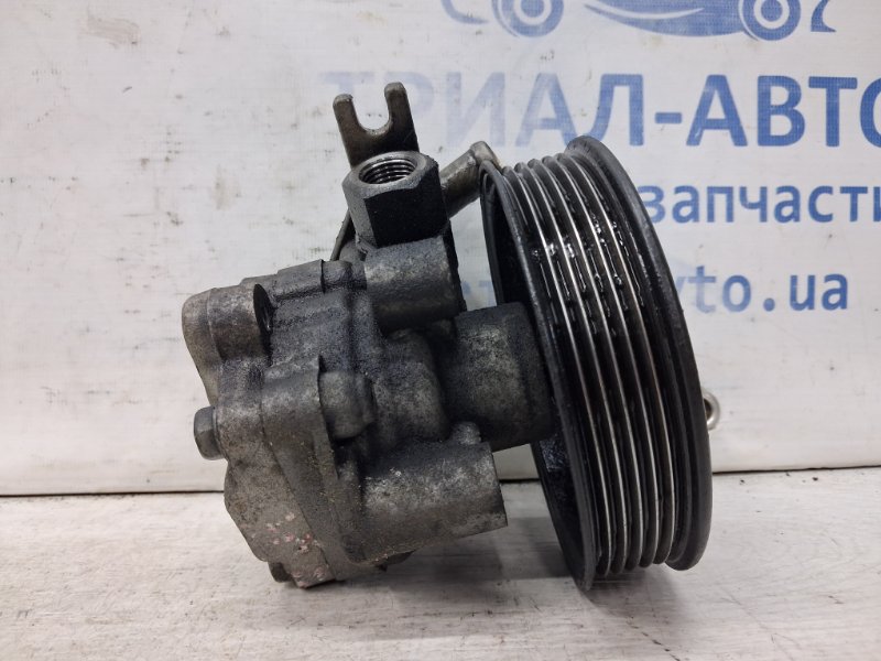 Насос ГУ Hyundai Tucson JM 2.0 diesel D4EA Насос ГУ Hyundai Tucson JM 2.0 diesel D4EA