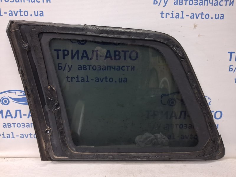 Стекло в кузов заднее правое Mitsubishi Outlander cu 2.4 бензин 4G69 Стекло в кузов заднее правое Mitsubishi Outlander cu 2.4 бензин 4G69