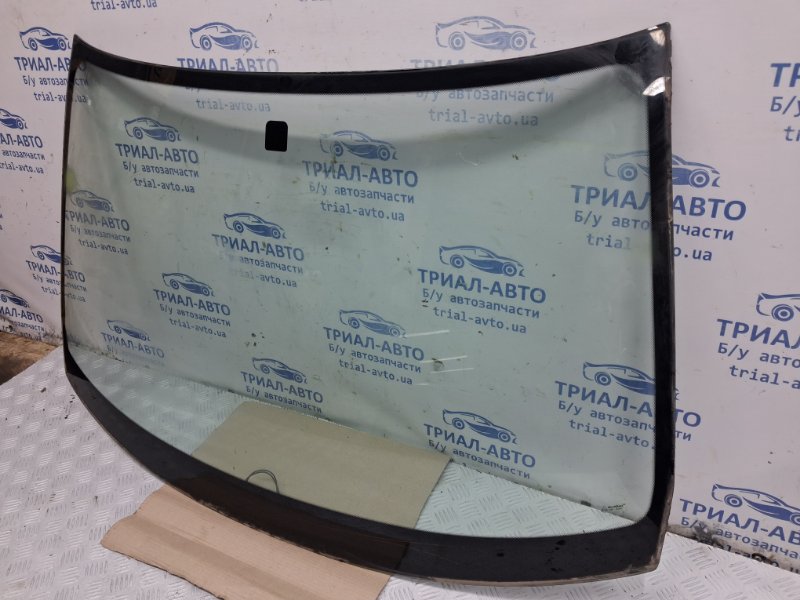 Стекло лобовое Outlander 2003-2006 cu 2.4 бензин 4G69 Стекло лобовое Outlander 2003-2006 cu 2.4 бензин 4G69