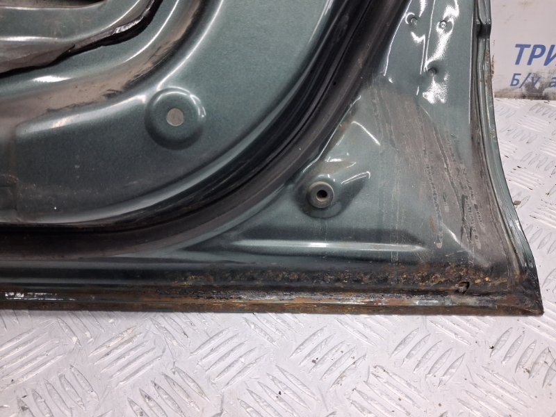 Дверь передняя правая Outlander 2003-2006 cu 2.4 бензин 4G69