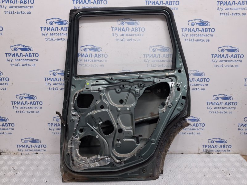 Дверь задняя правая Outlander 2003-2006 CU 2.4 бензин 4G69 Дверь задняя правая Outlander 2003-2006 CU 2.4 бензин 4G69