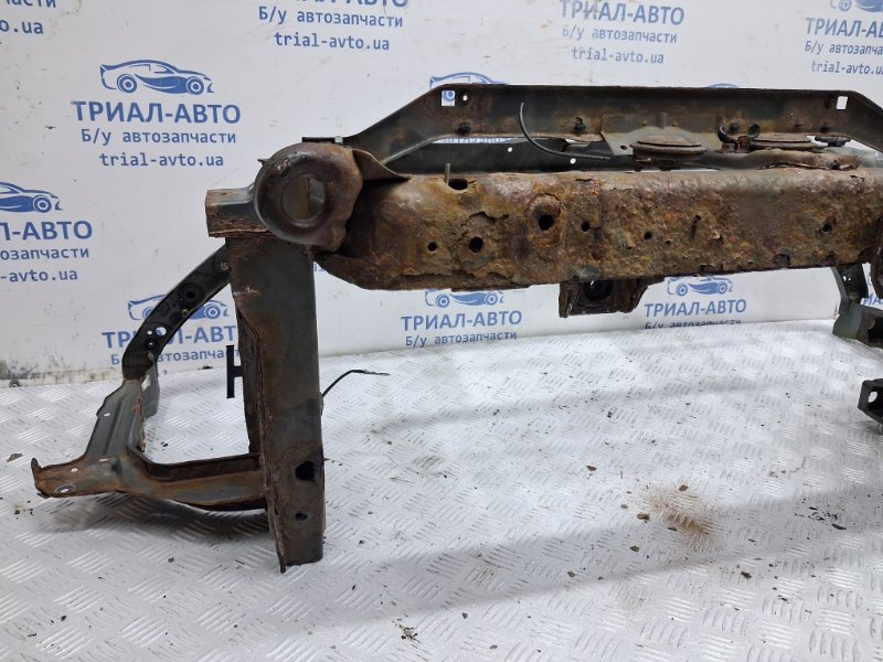 Панель передняя Outlander 2003-2006 cu 2.4 бензин 4G69 Панель передняя Outlander 2003-2006 cu 2.4 бензин 4G69