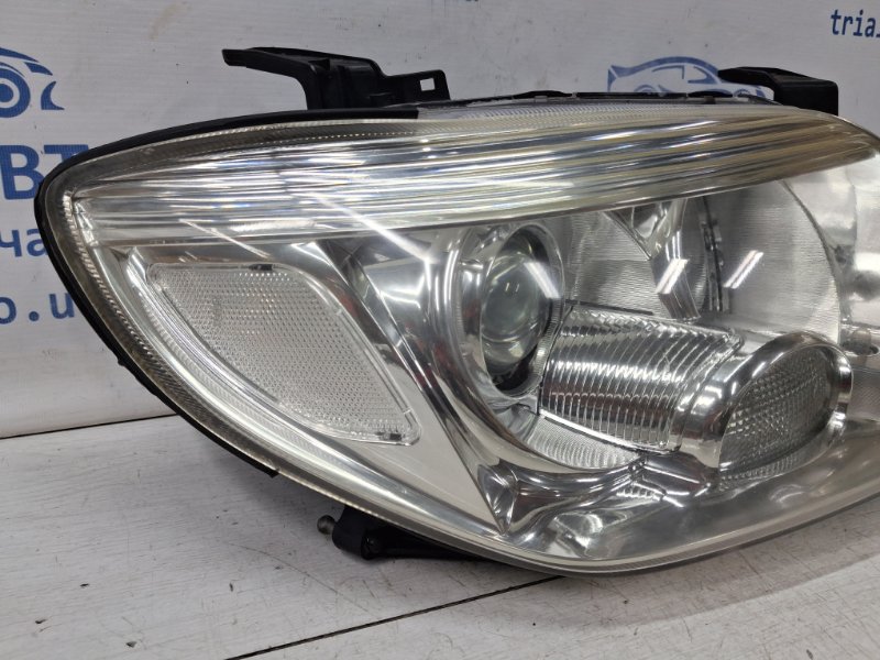 Фара правая галоген Outlander 2003-2006 cu 2.4 бензин 4G69 Фара правая галоген Outlander 2003-2006 cu 2.4 бензин 4G69