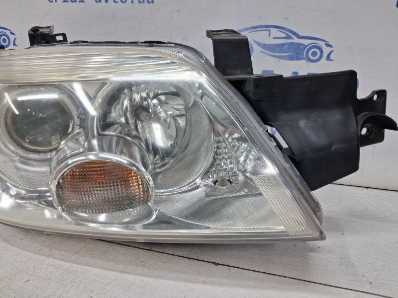 Фара правая галоген Mitsubishi Outlander cu 2.4 бензин 4G69 Фара правая галоген Mitsubishi Outlander cu 2.4 бензин 4G69