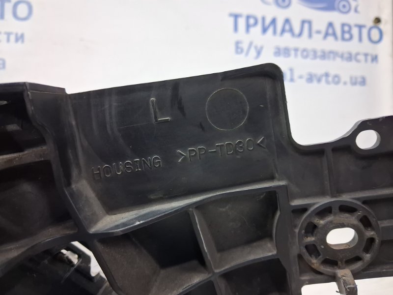 Фара левая галоген Outlander 2003-2006 cu 2.4 бензин 4G69