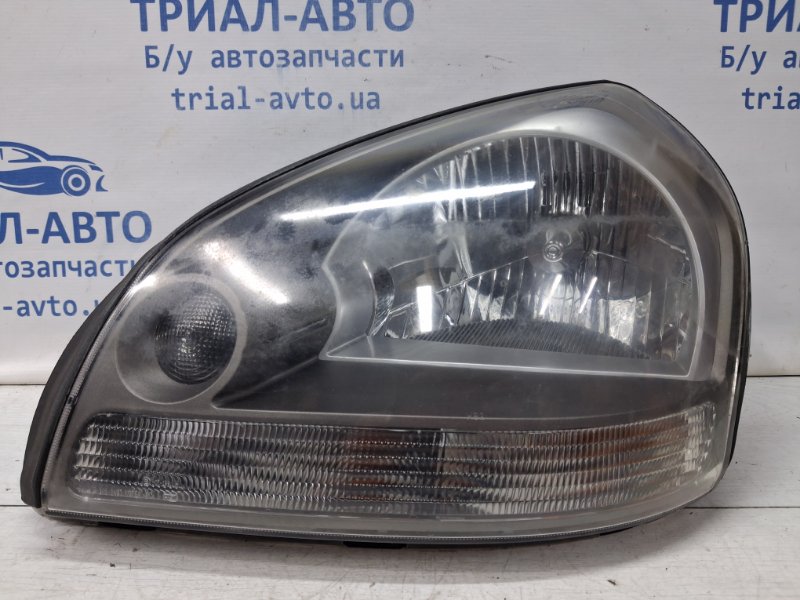 Запчасть фара левая галоген Hyundai Tucson 2004-2009 JM 2.0 diesel D4EA 921012E000 Б/У Фара левая галоген Hyundai Tucson 2004-2009 JM 2.0 diesel D4EA 921012E000 Б/У