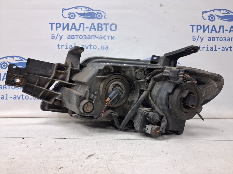 Фара правая галоген Outlander 2003-2006 cu 2.4 бензин 4G69 Фара правая галоген Outlander 2003-2006 cu 2.4 бензин 4G69