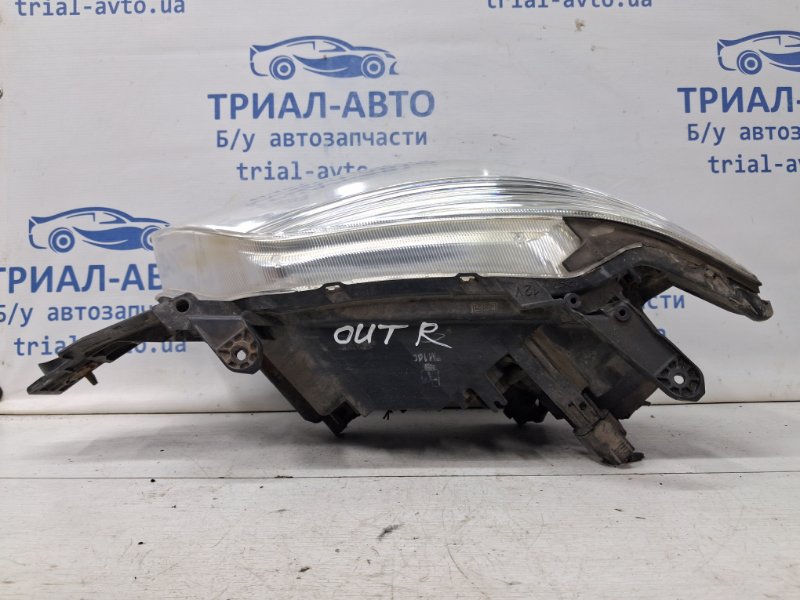 Фара правая галоген Outlander 2003-2006 cu 2.4 бензин 4G69 Фара правая галоген Outlander 2003-2006 cu 2.4 бензин 4G69