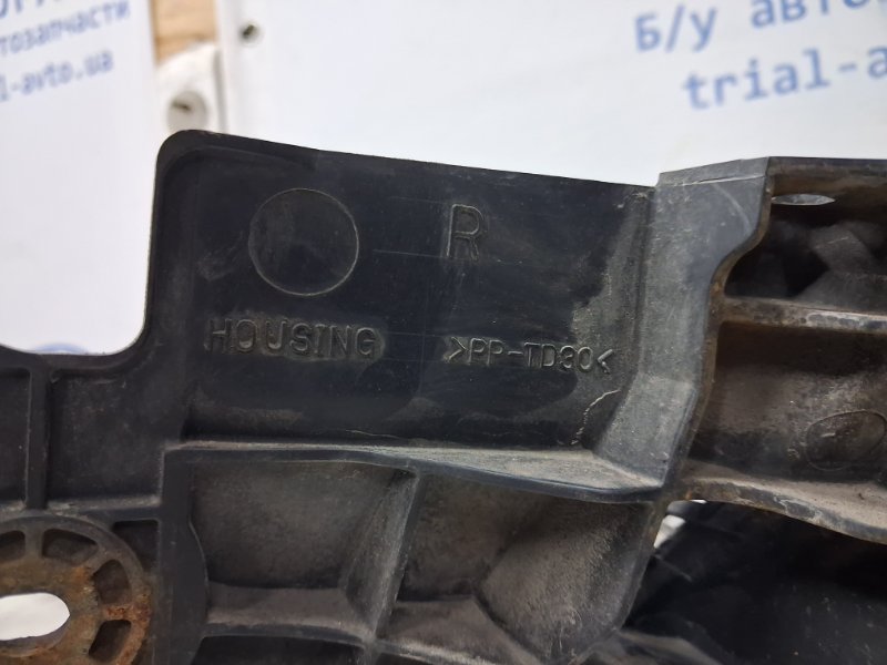 Фара правая галоген Outlander 2003-2006 cu 2.4 бензин 4G69 Фара правая галоген Outlander 2003-2006 cu 2.4 бензин 4G69