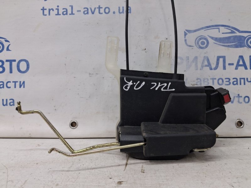 Замок двери передний правый Tucson 2004-2009 JM 2.0 diesel D4EA Замок двери передний правый Tucson 2004-2009 JM 2.0 diesel D4EA