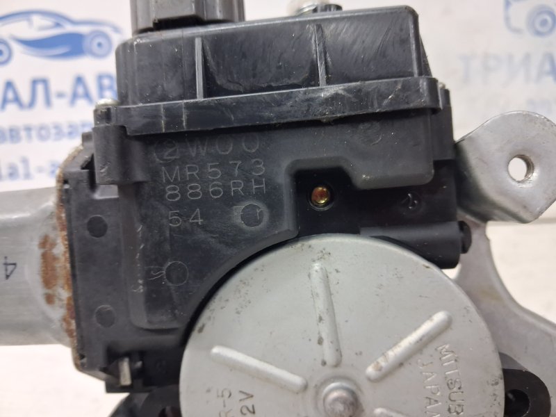 Стеклоподъемник передний правый Outlander 2003-2006 CU 2.4 бензин 4G69 Стеклоподъемник передний правый Outlander 2003-2006 CU 2.4 бензин 4G69