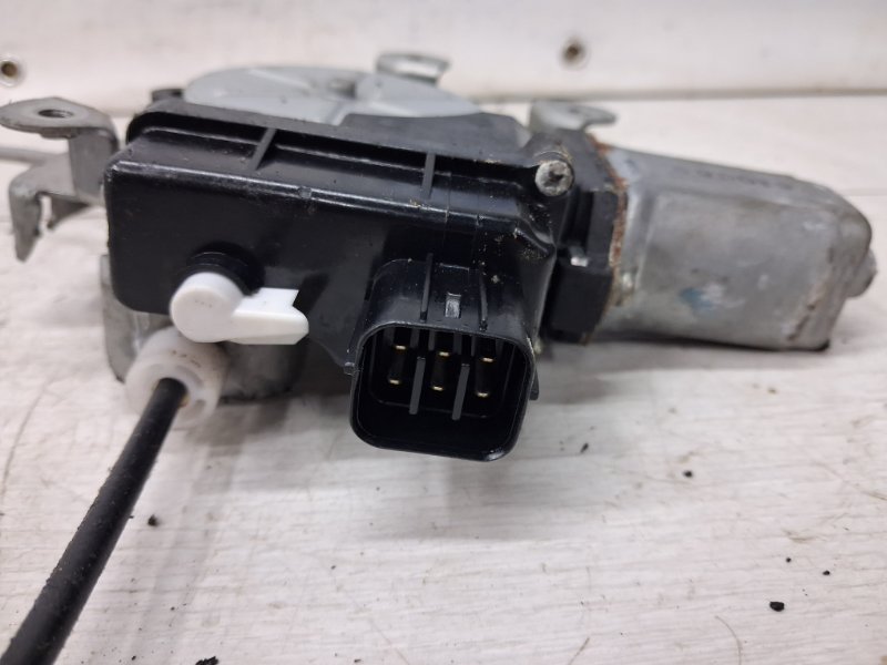 Стеклоподъемник задний левый Mitsubishi Outlander cu 2.4 бензин 4G69 Стеклоподъемник задний левый Mitsubishi Outlander cu 2.4 бензин 4G69