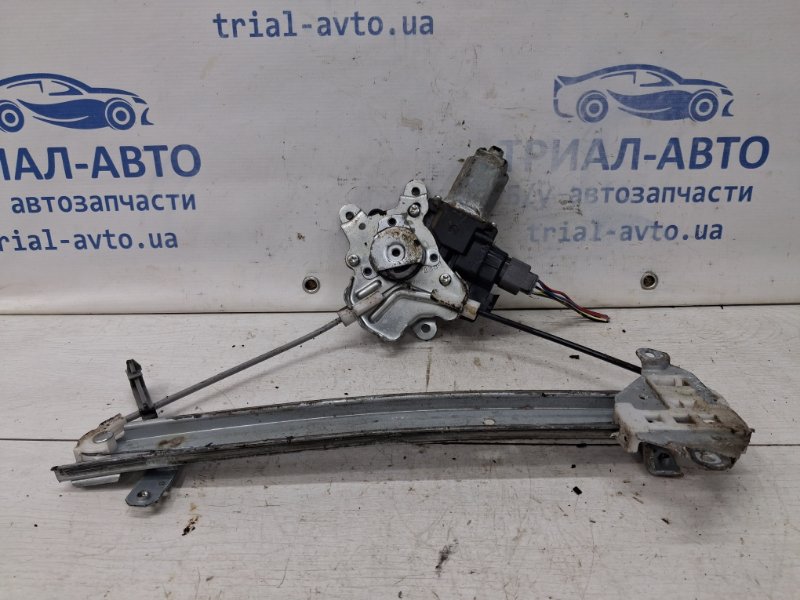 Стеклоподъемник задний правый Outlander 2003-2006 cu 2.4 бензин 4G69