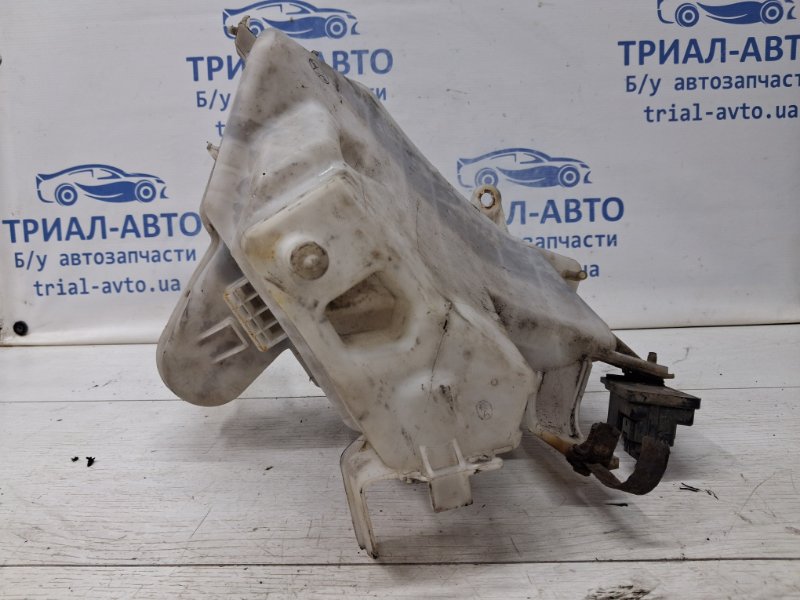 Бачок омывателя Prado 2002-2009 J120 4.0 1GR-FE