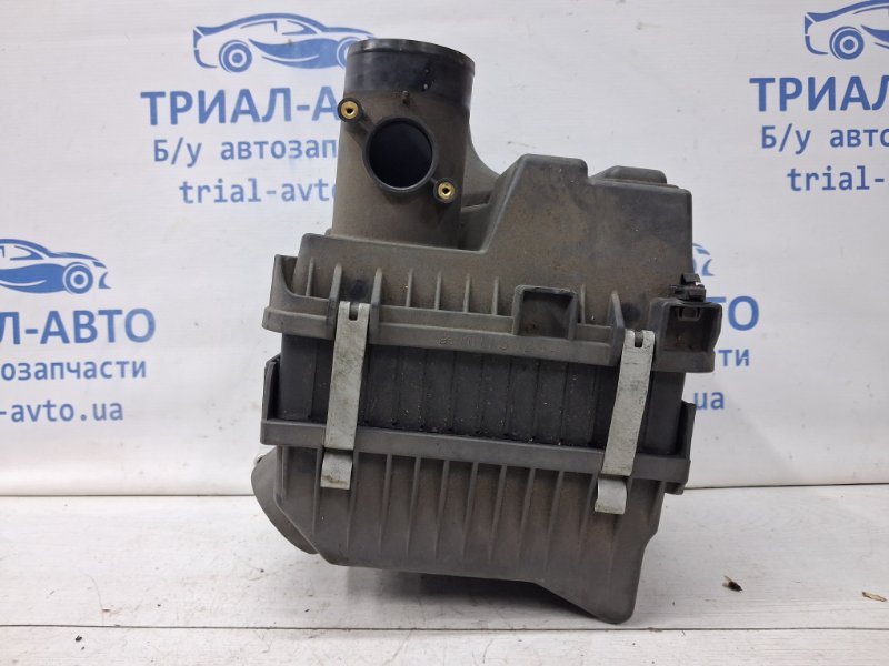 Корпус воздушного фильтра Mitsubishi Outlander 2003-2006 cu 2.4 бензин 4G69 MR258242 Б/У