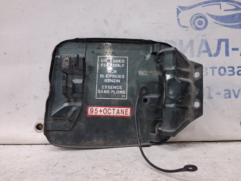 Лючок бака Outlander 2003-2006 cu 2.4 бензин 4G69 Лючок бака Outlander 2003-2006 cu 2.4 бензин 4G69