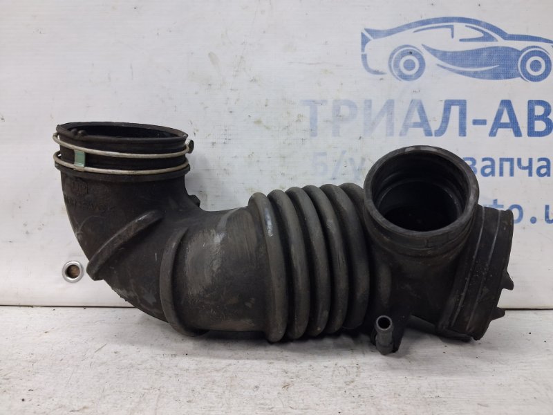 Патрубок воздушного фильтра Mitsubishi Outlander cu 2.4 бензин 4G69