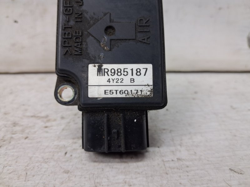 Датчик расхода воздуха Mitsubishi Outlander cu 2.4 бензин 4G69 Датчик расхода воздуха Mitsubishi Outlander cu 2.4 бензин 4G69