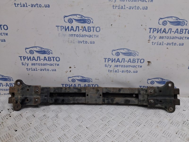 Усилитель бампера передний Sorento 2002-2011 BL 2.5 diesel D4CB Усилитель бампера передний Sorento 2002-2011 BL 2.5 diesel D4CB