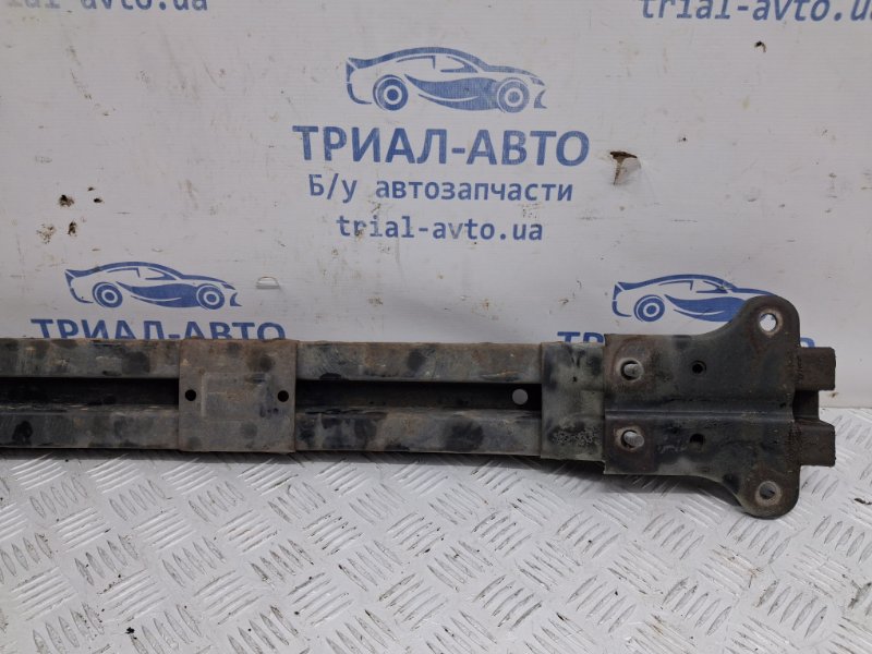 Усилитель бампера передний Sorento 2002-2011 BL 2.5 diesel D4CB Усилитель бампера передний Sorento 2002-2011 BL 2.5 diesel D4CB