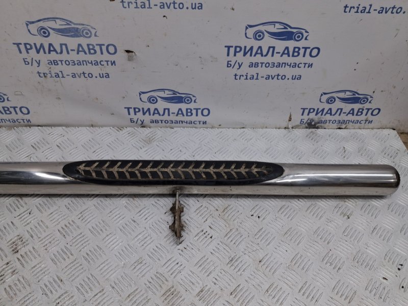 Подножка Kia Sorento BL 2.5 diesel D4CB