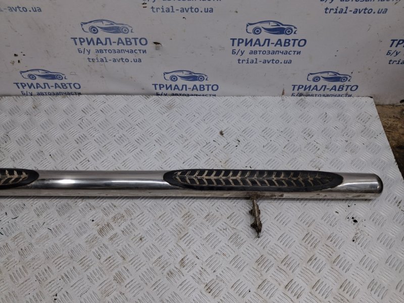 Подножка Kia Sorento BL 2.5 diesel D4CB