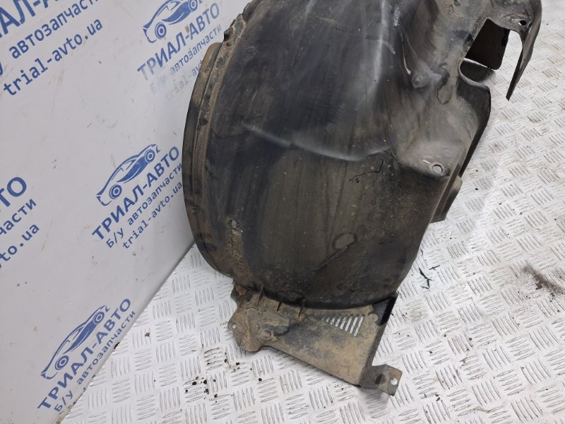 Подкрылок передний правый Sorento 2002-2011 BL 2.5 diesel D4CB