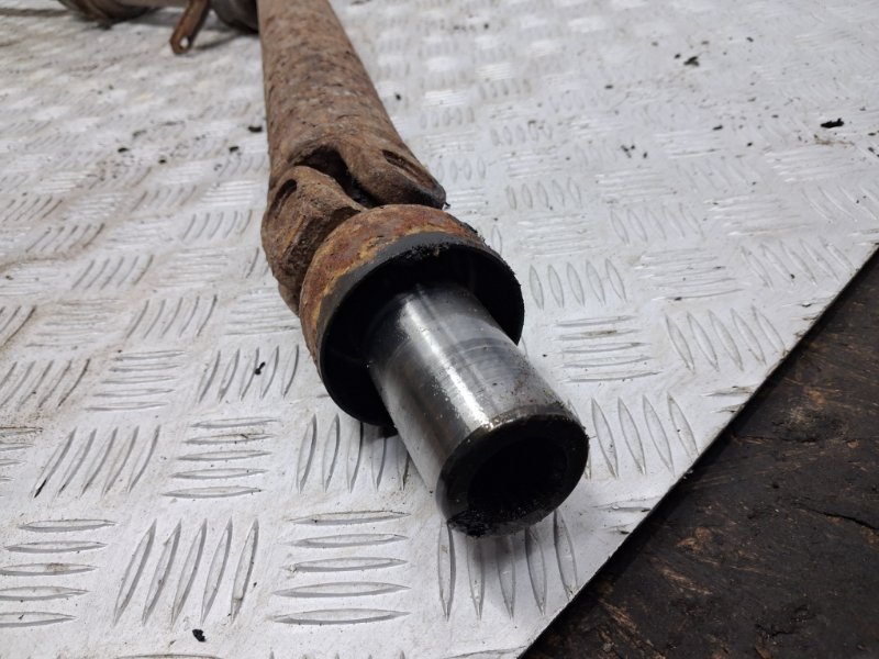 Вал карданный Outlander 2003-2006 cu 2.4 бензин 4G69