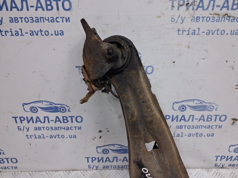 Рычаг задней подвески продольный правый Mitsubishi Outlander cu 2.4 бензин 4G69