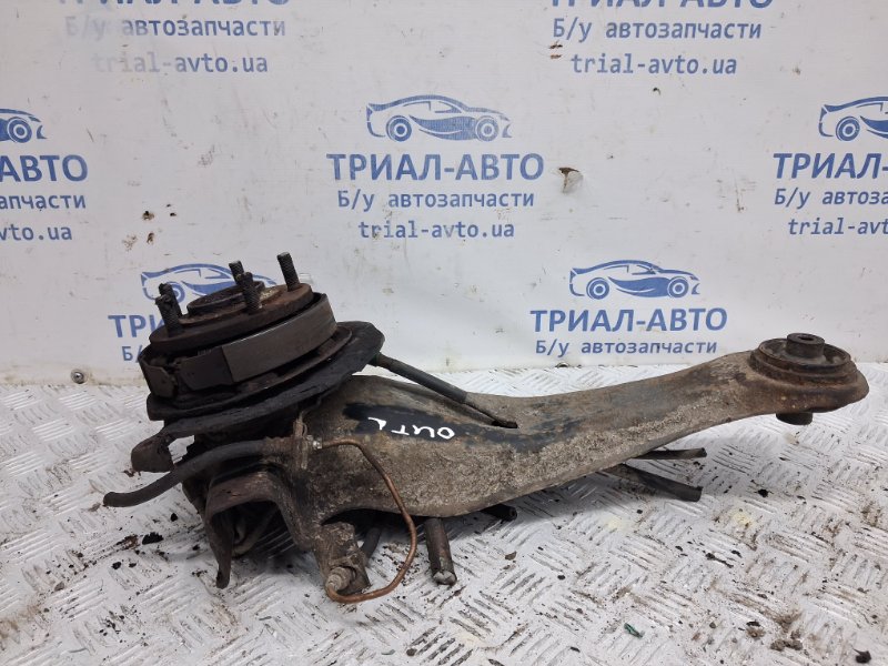 Рычаг задней подвески продольный левый Outlander 2003-2006 cu 2.4 бензин 4G69 Рычаг задней подвески продольный левый Outlander 2003-2006 cu 2.4 бензин 4G69