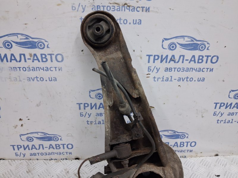 Рычаг задней подвески продольный левый Outlander 2003-2006 cu 2.4 бензин 4G69 Рычаг задней подвески продольный левый Outlander 2003-2006 cu 2.4 бензин 4G69